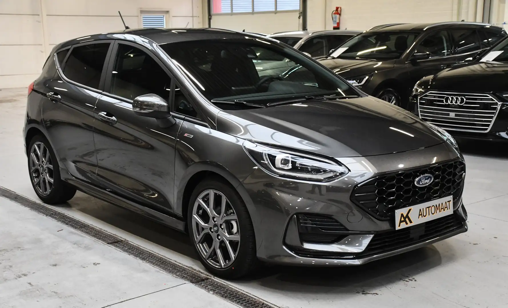 Ford Fiesta 1.0 EcoBoost MHEV ST-Line NIEUW - NAVI / SMARTLINK Gris - 2