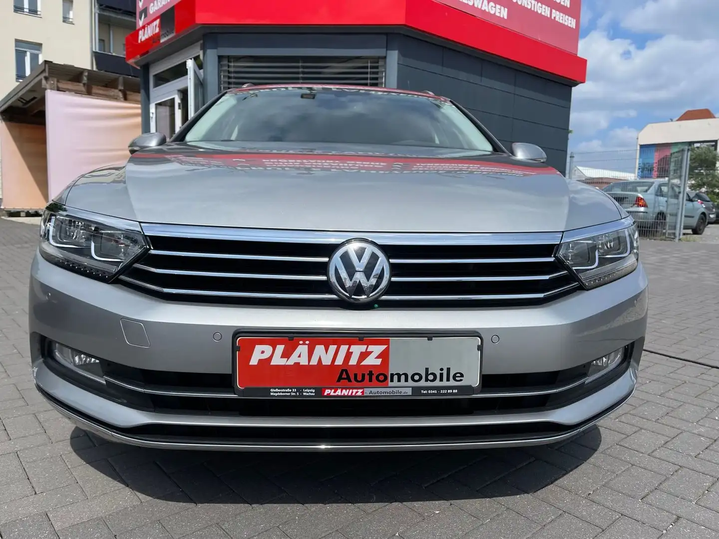 Volkswagen Passat Highline BMT/Abstandstemp./Scheckheft/LED Zilver - 2