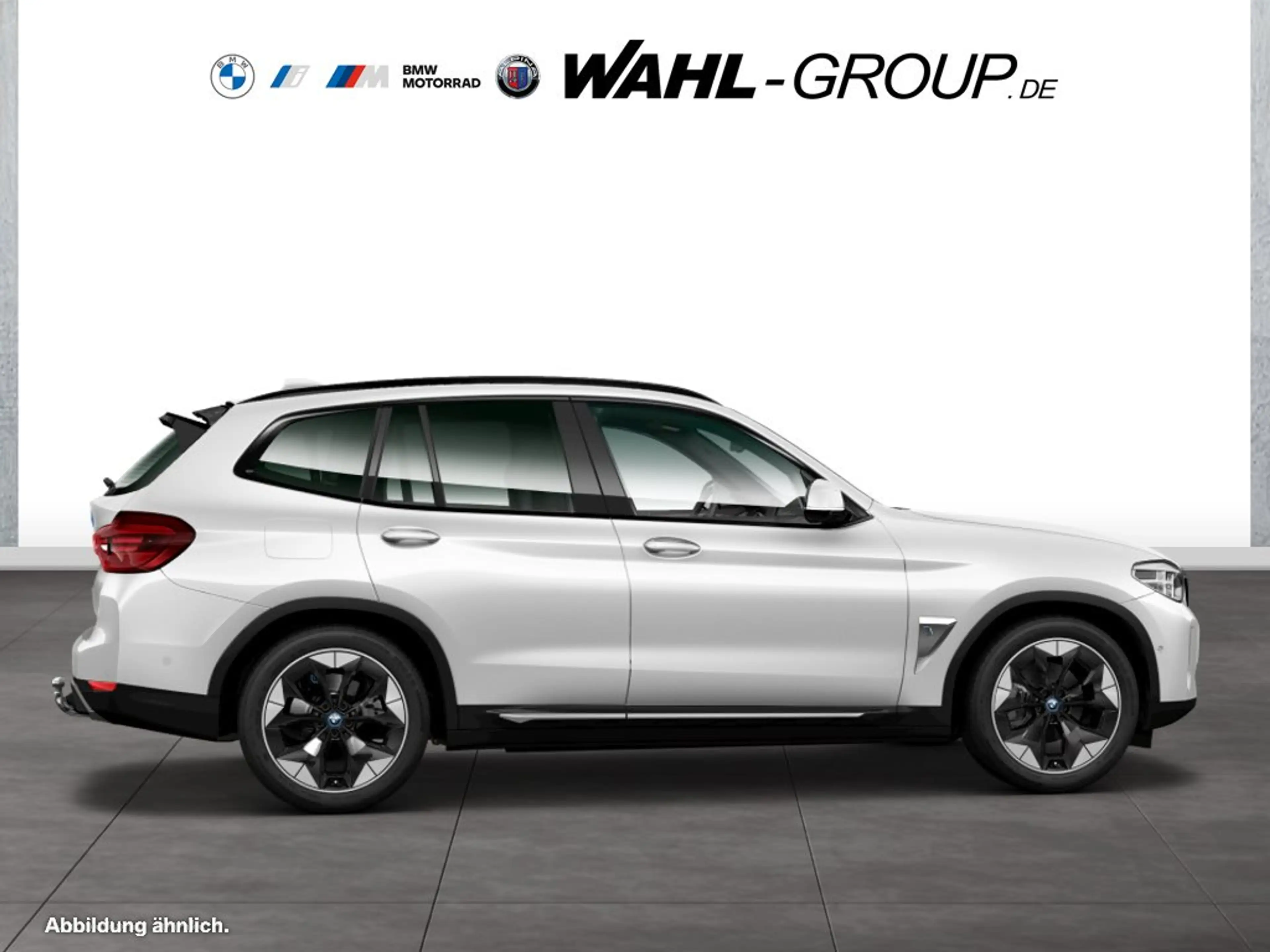BMW iX3 — photo 9