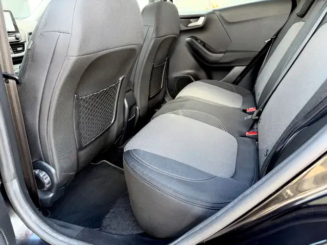 Ford Puma view 14