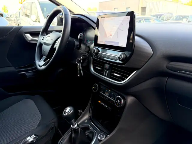 Ford Puma view 12