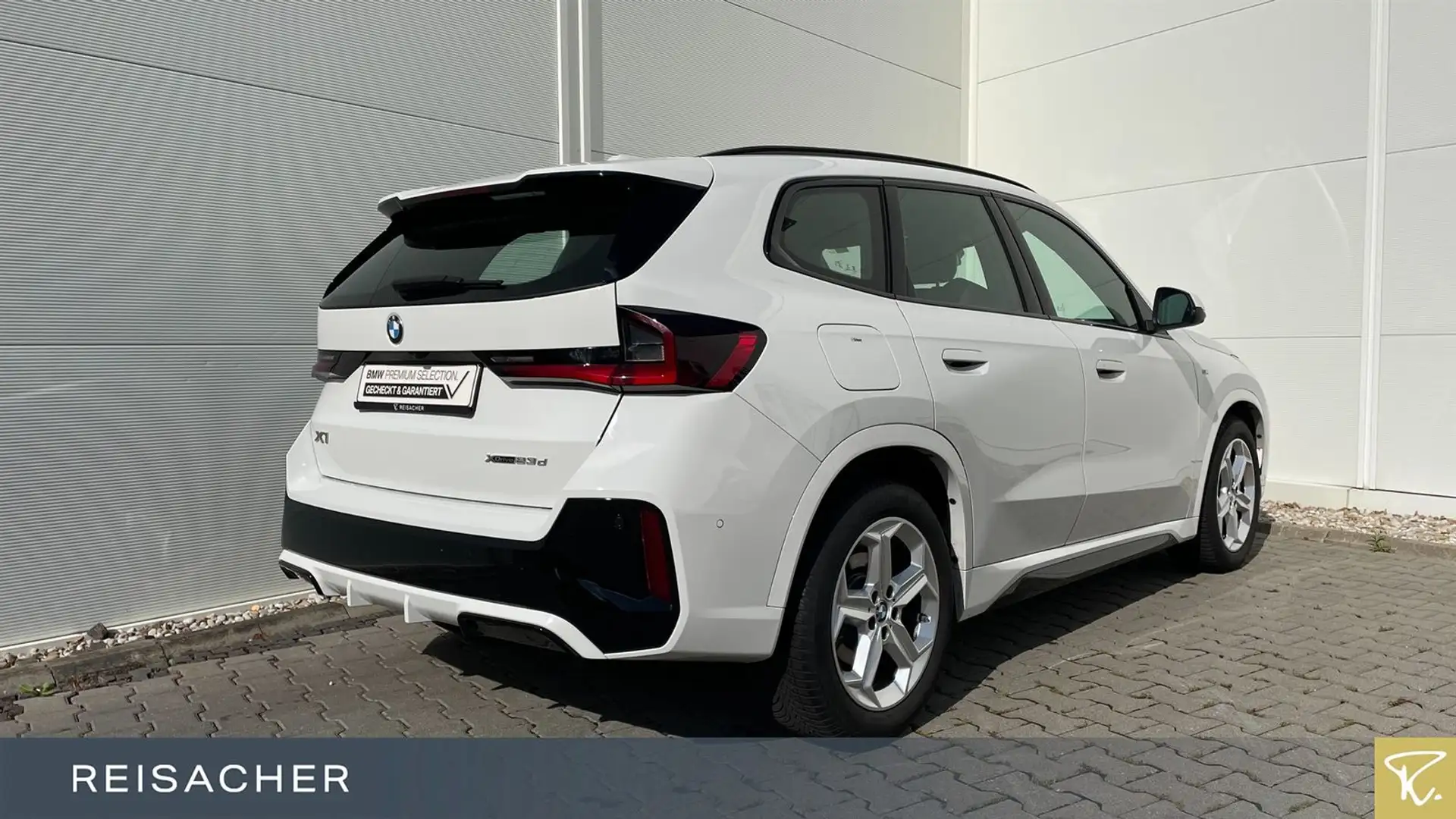 BMW X1 xDrive23d M Sport,LCPro.HuD,DAPro.adLED Weiß - 2