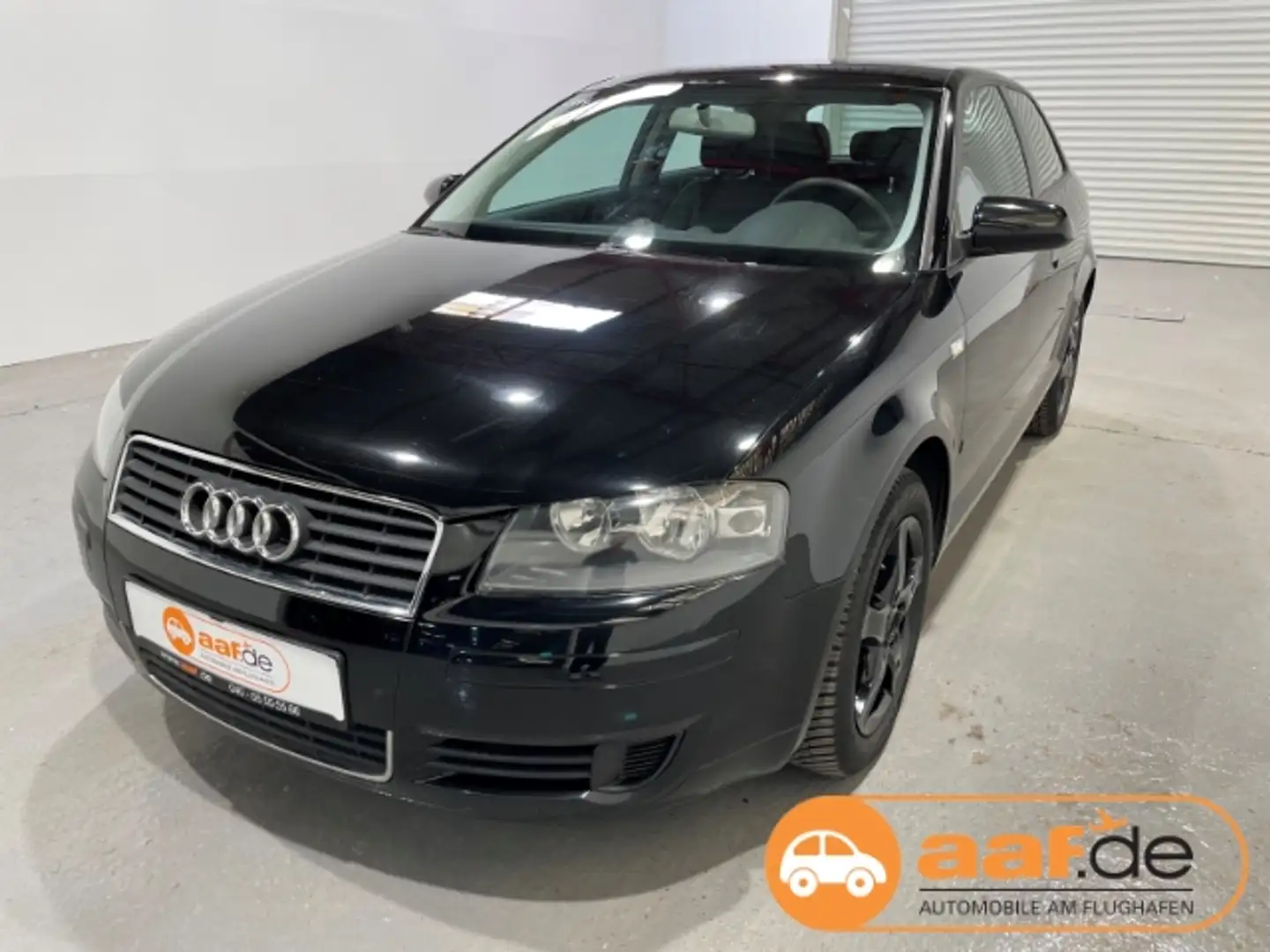 Audi A3 2.0 FSI Attraction Automatik  eFH ZV el.SP Spieg. Noir - 1