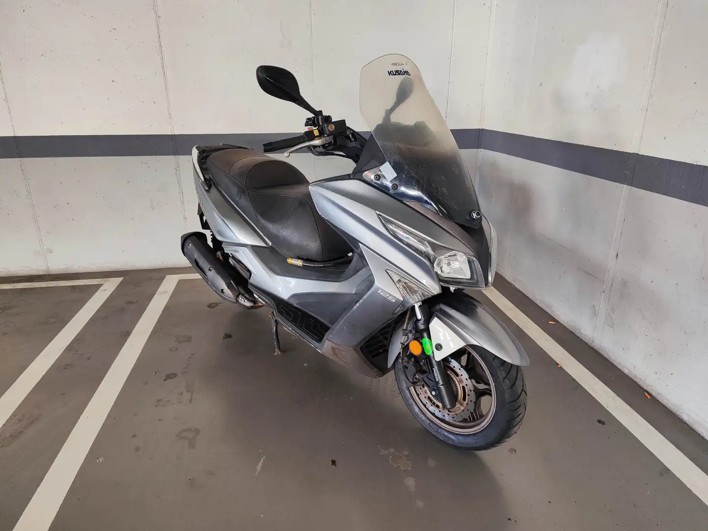 Kymco Grand Dink 125 Executive Argent - 2