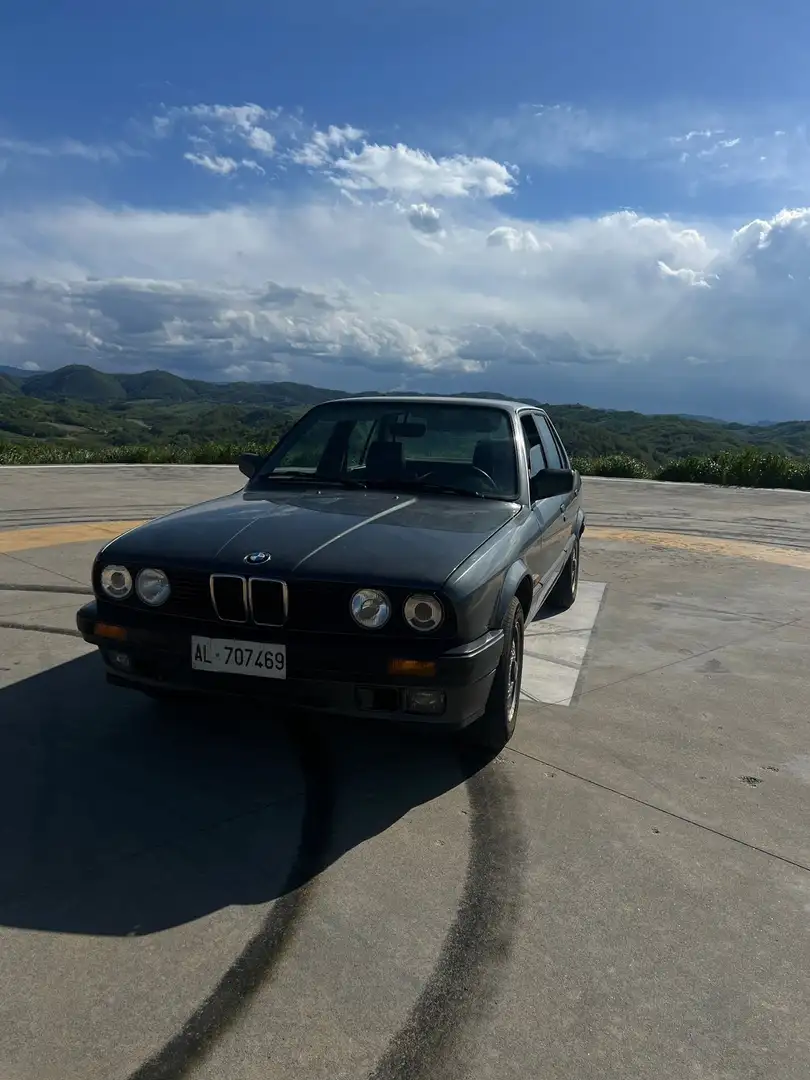 BMW 316 316i auto 4p Сірий - 1