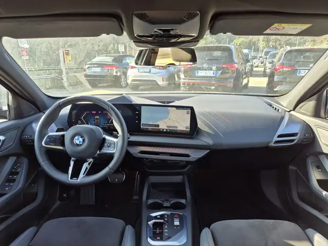 BMW 1 Series view 8