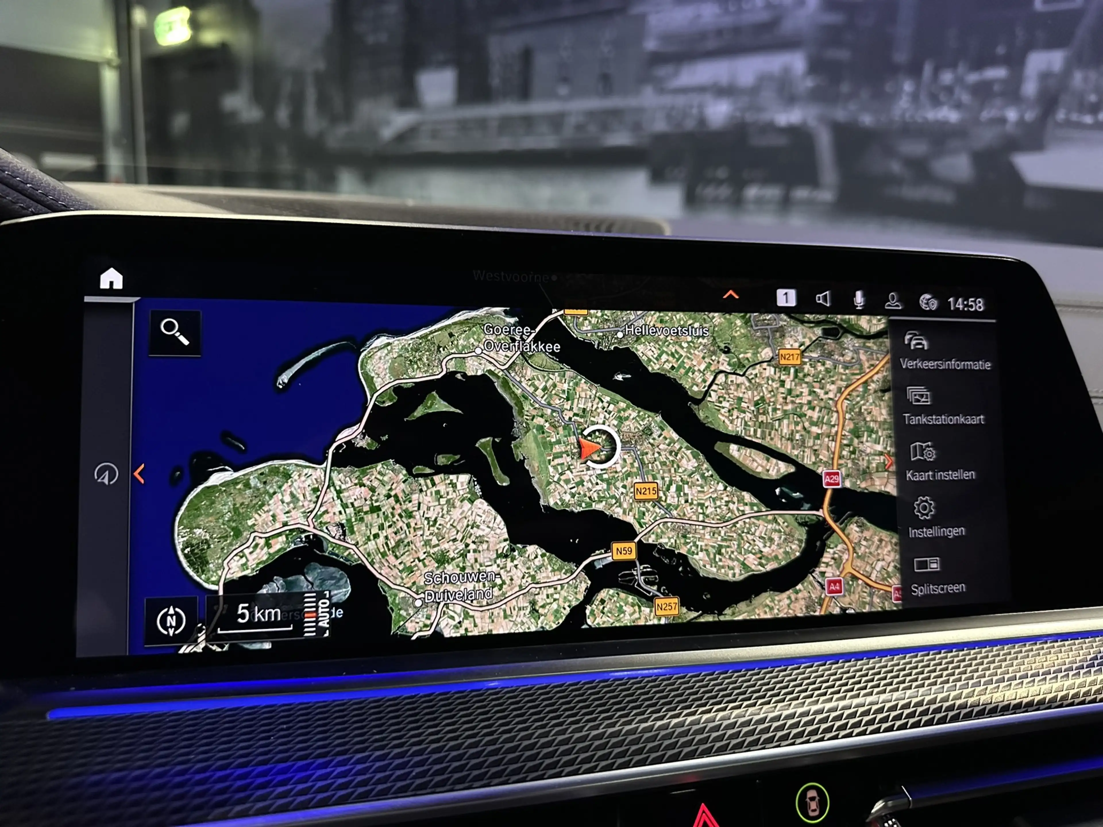 BMW X6 XDrive40i High Executive M-Sport*Pano*ProPilot*Tre — photo 19