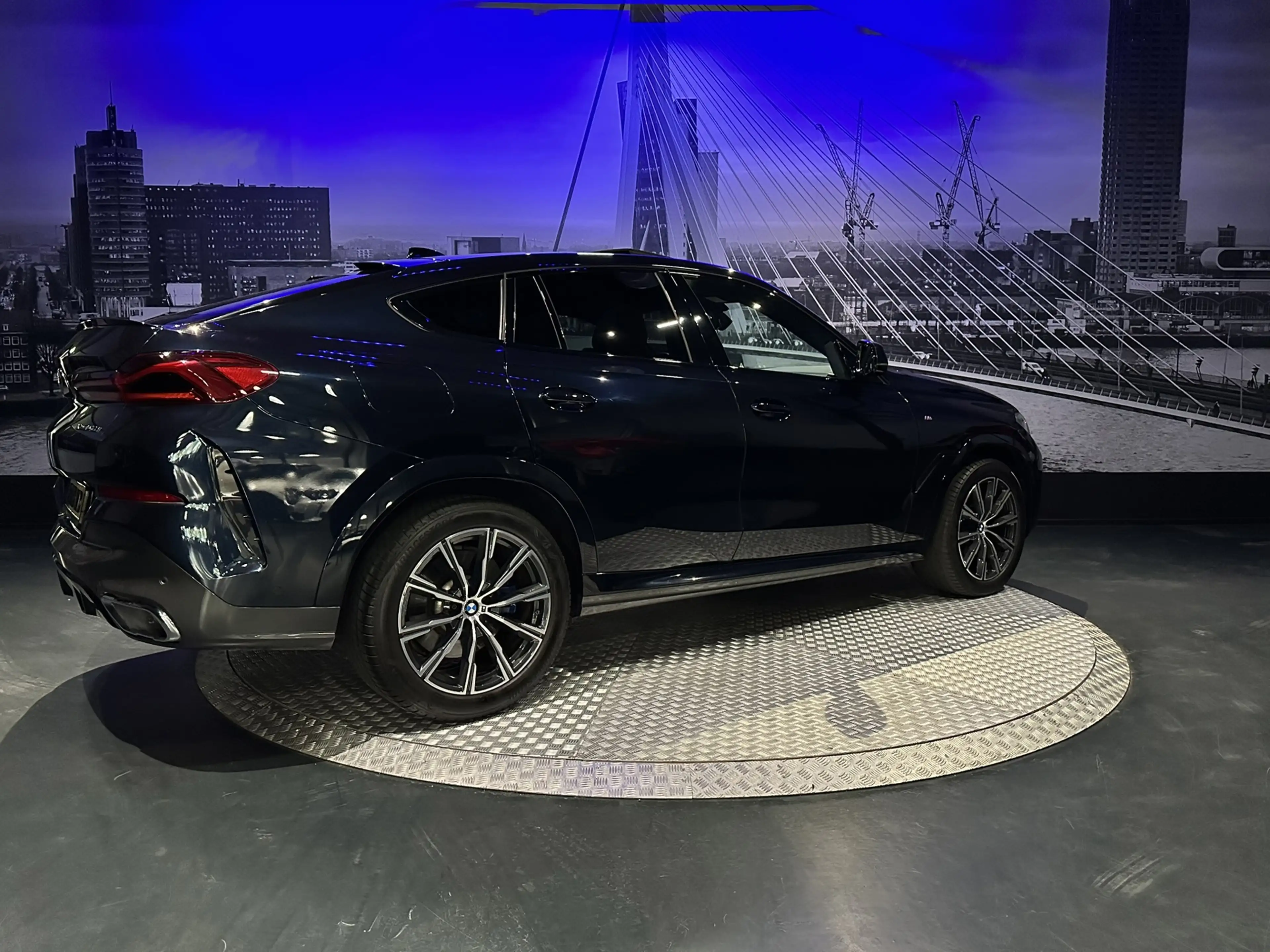 BMW X6 XDrive40i High Executive M-Sport*Pano*ProPilot*Tre — photo 13