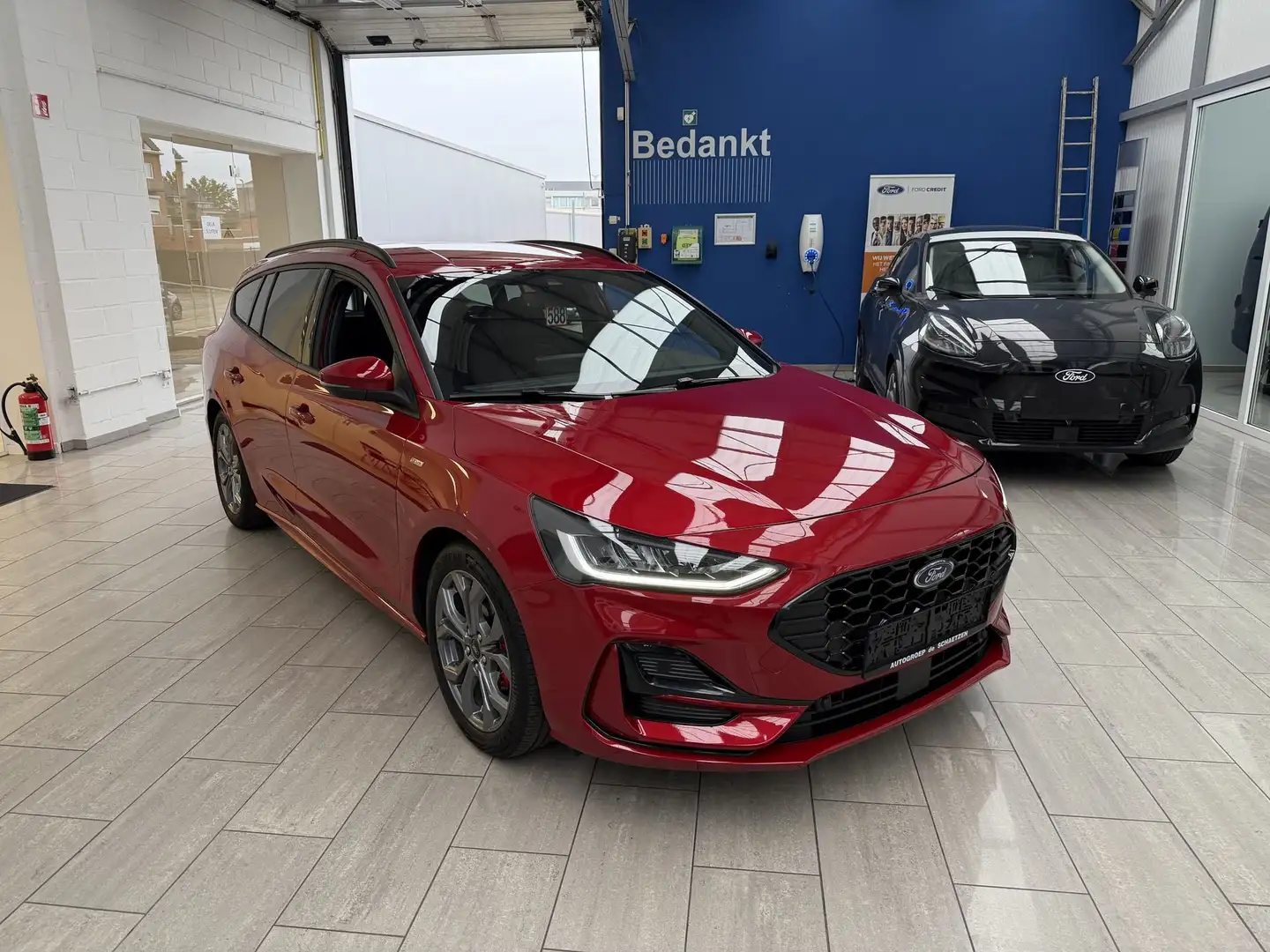 Ford Focus EcoBoost mHEV ST-Line X Rouge - 2