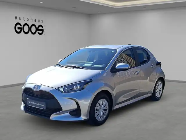 2022 Toyota Yaris in Silver for sale