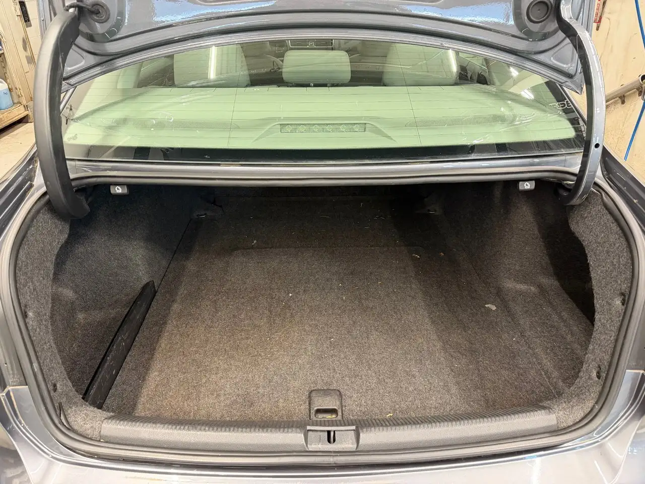 Volkswagen Passat снимка Volkswagen Passat