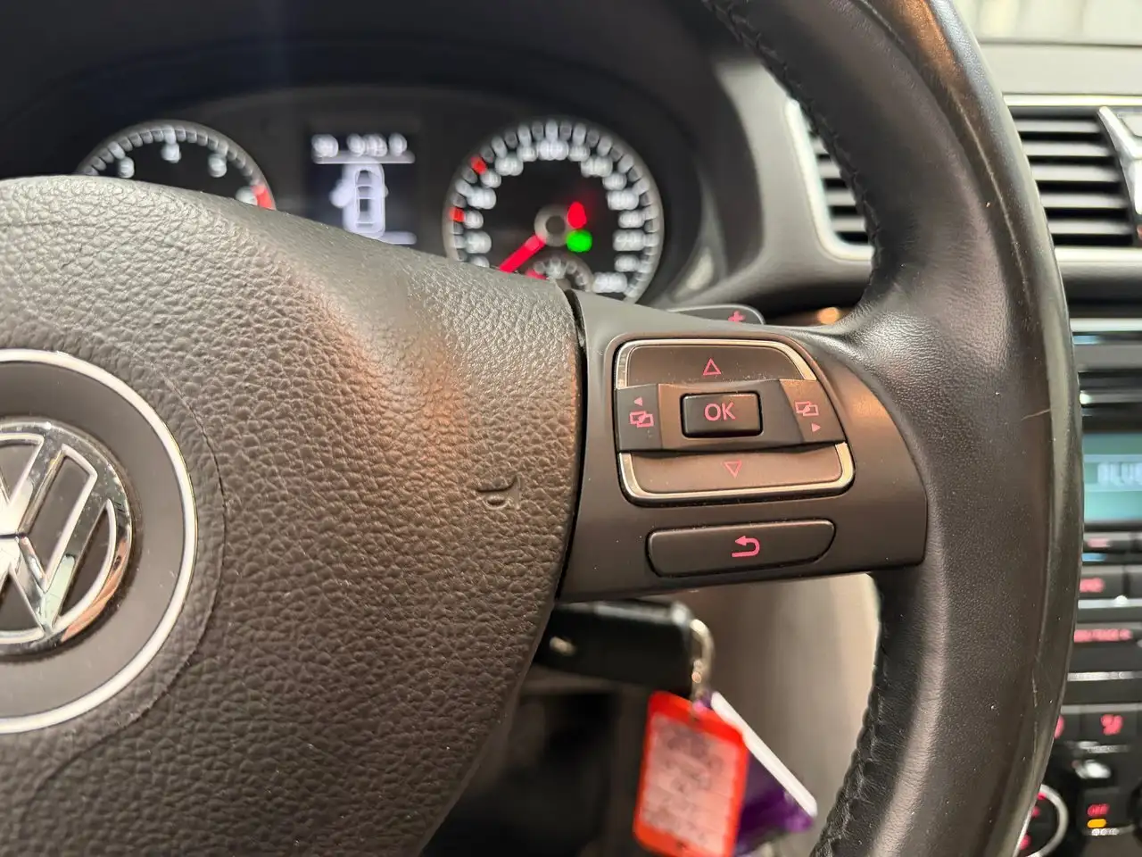 Volkswagen Passat снимка Volkswagen Passat