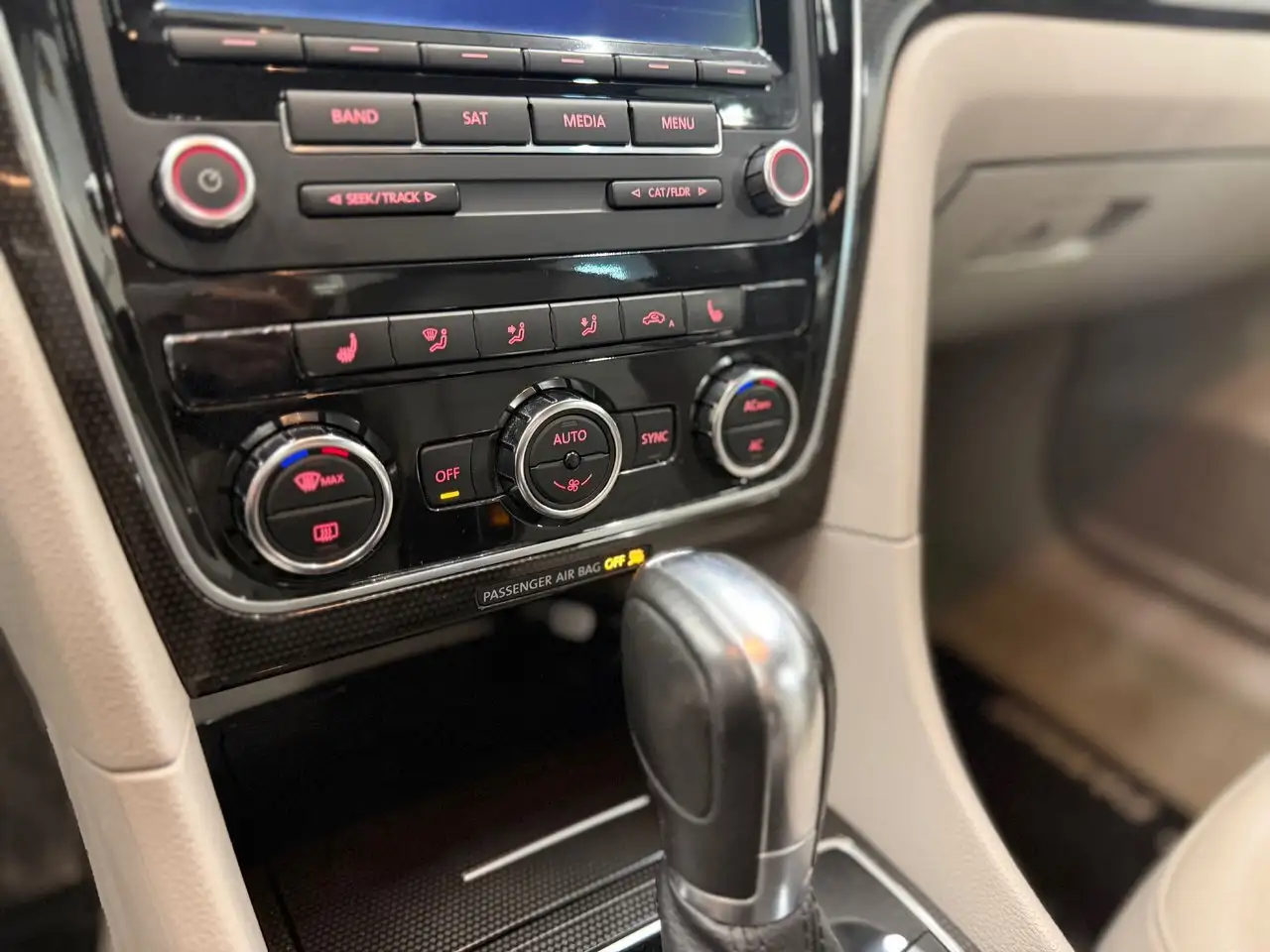 Volkswagen Passat снимка Volkswagen Passat