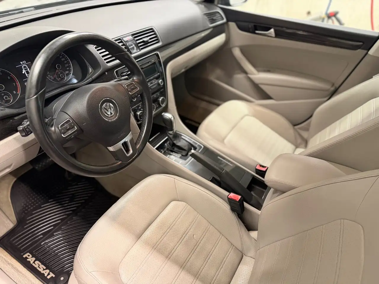 Volkswagen Passat снимка Volkswagen Passat