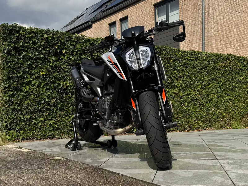 KTM 790 Duke - foto 3