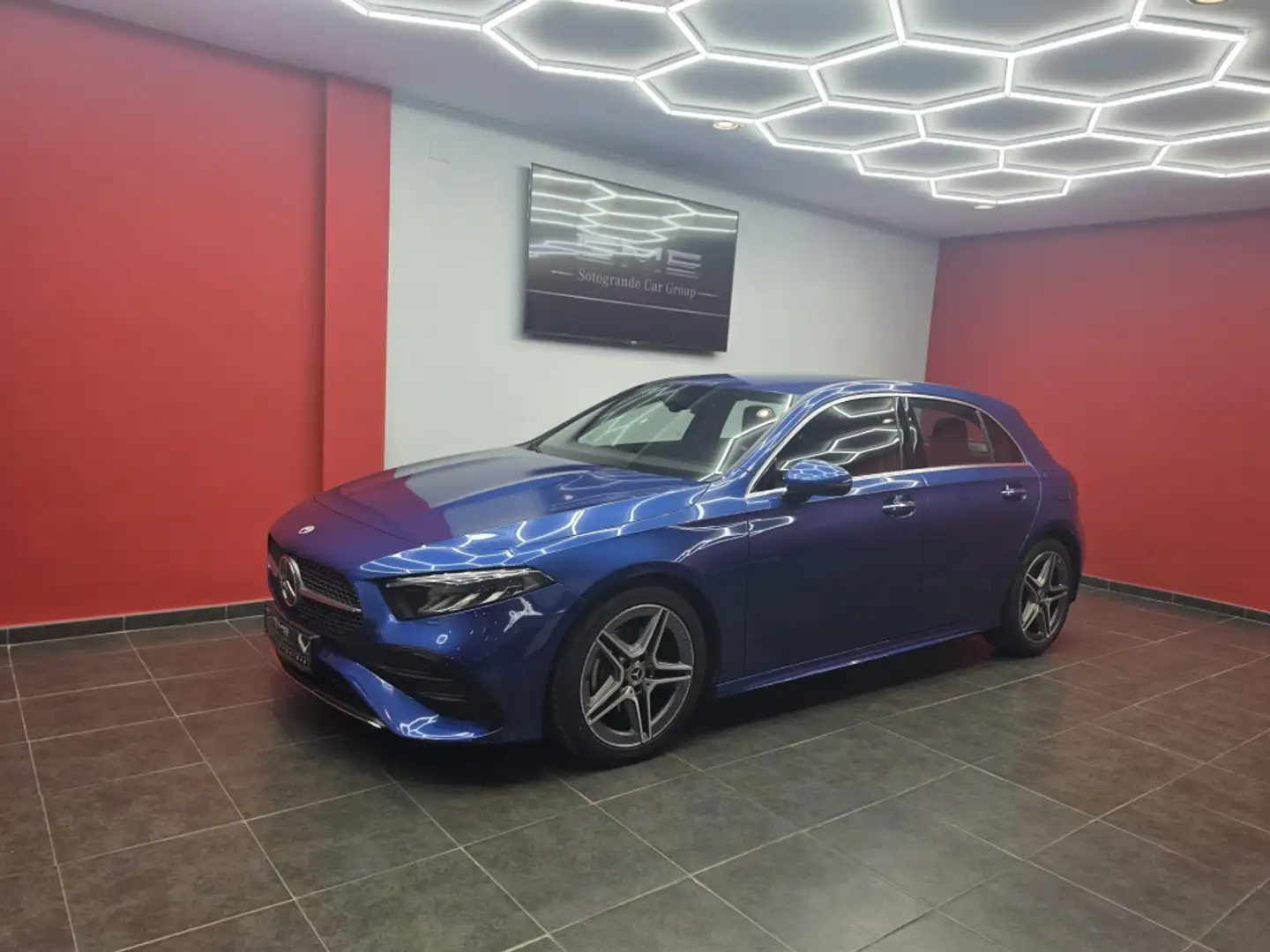 Mercedes-Benz A 200 200d Progressive Line Advanced 8G-DCT Azul - 1