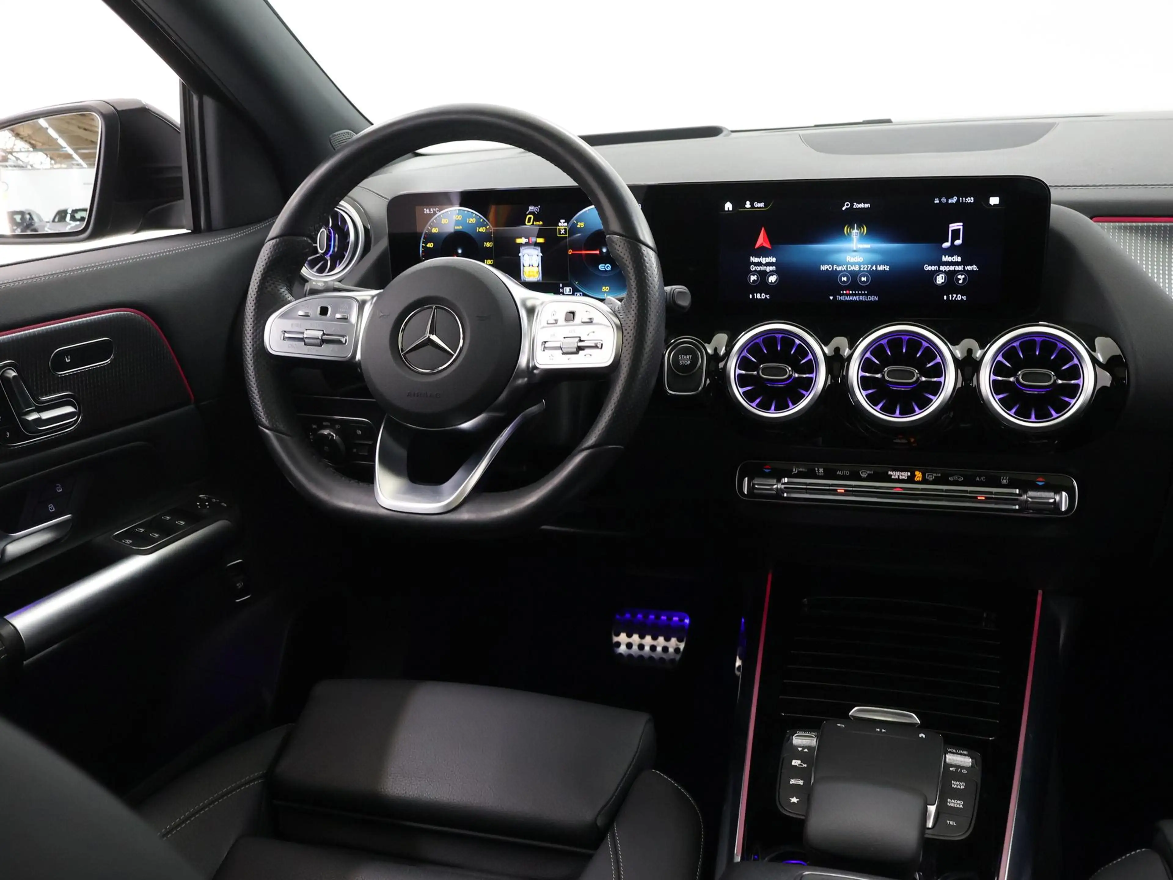 Mercedes-Benz EQA 350 4MATIC AMG Line 67 kWh | Panoramadak | Headup | Me — photo 9