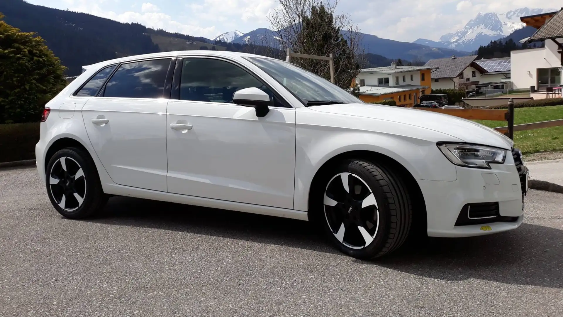 Audi A3 A3 SB 1,6 TDI intense intense Weiß - 2