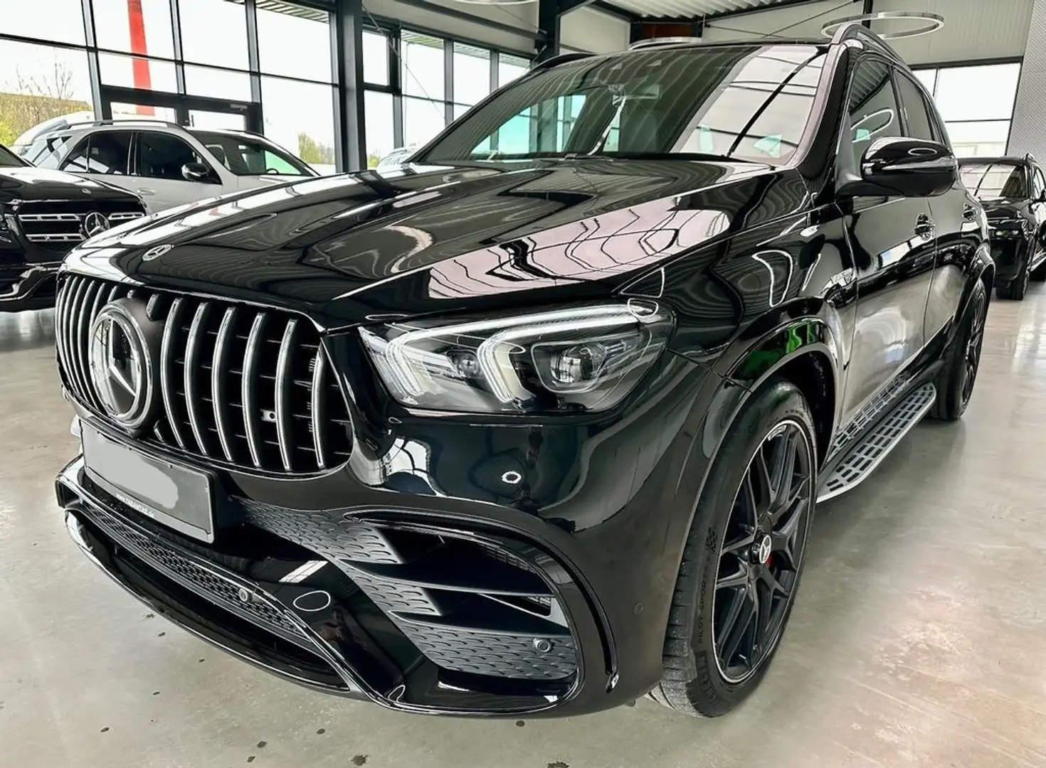 Mercedes-Benz GLE 63 AMG S 4Matic Aut. Fekete - 1