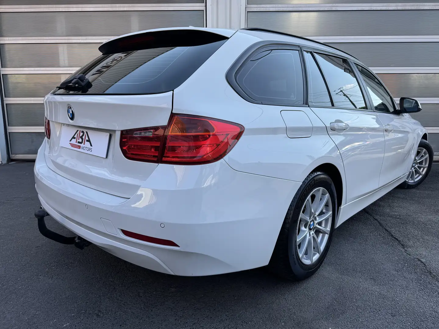 BMW 316 Touring 316d 115 ch Confort - 2