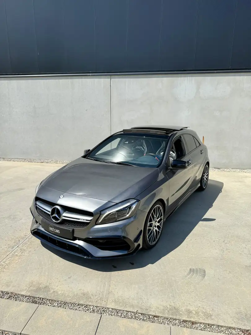 Mercedes-Benz A 45 AMG 4Matic Speedshift 7G-DCT PERFORMANCE Gris - 1