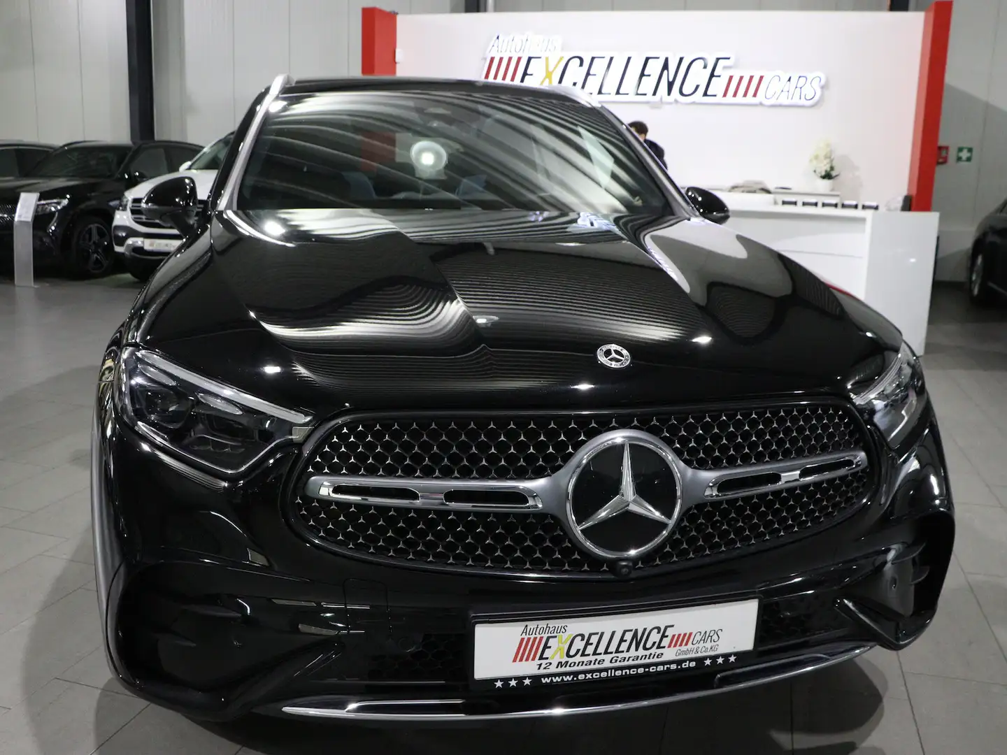 Mercedes-Benz GLC 300 de 4Matic AMG-LINE / NEU 92.000 EURO / Schwarz - 1