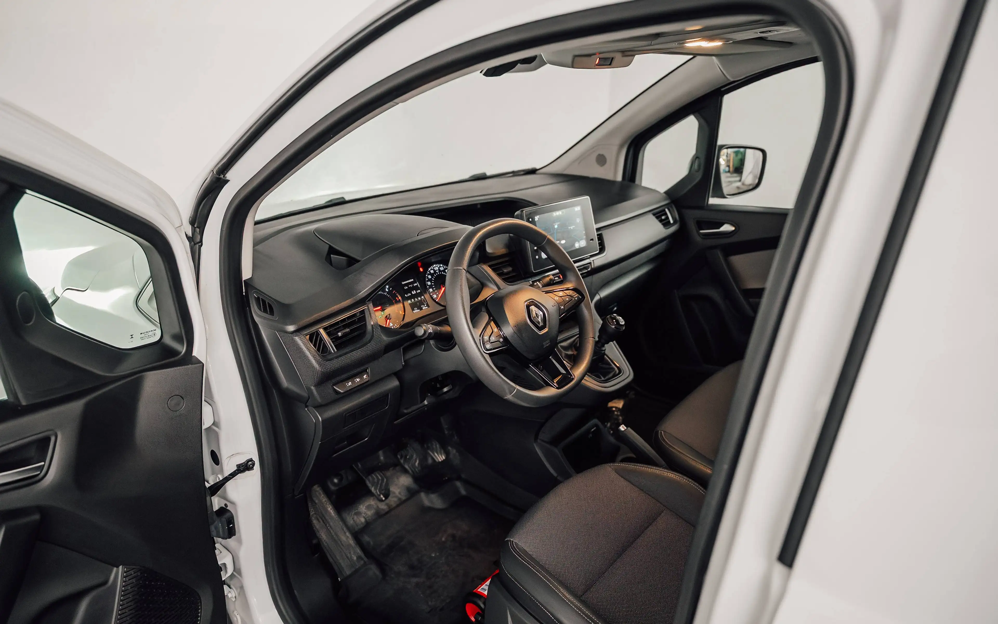 Renault Kangoo Kangoo 1.5 Blue dCi — photo 15