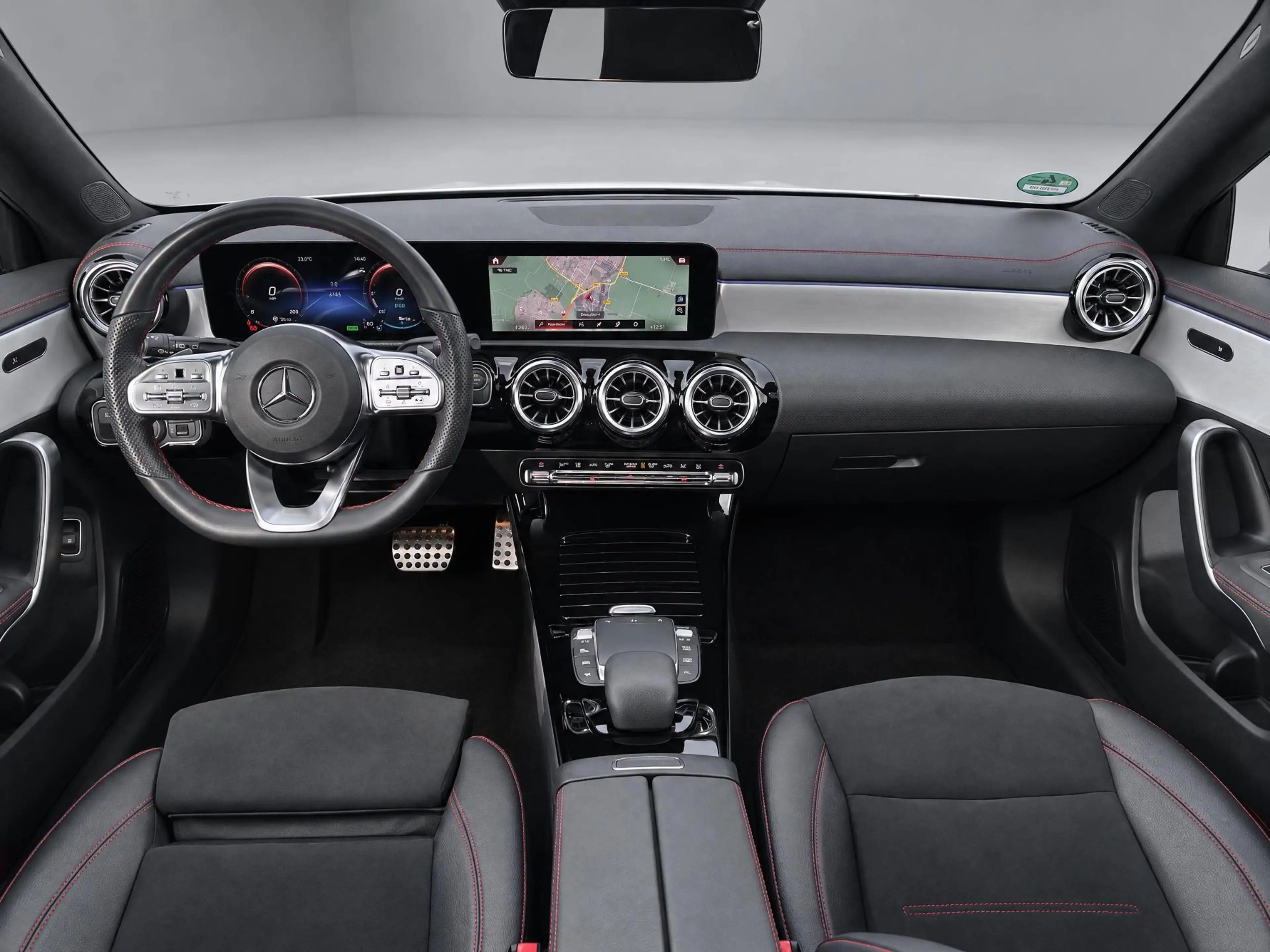 Mercedes-Benz CLA 250 Shooting Brake e Business Solution AMG Limited — photo 5