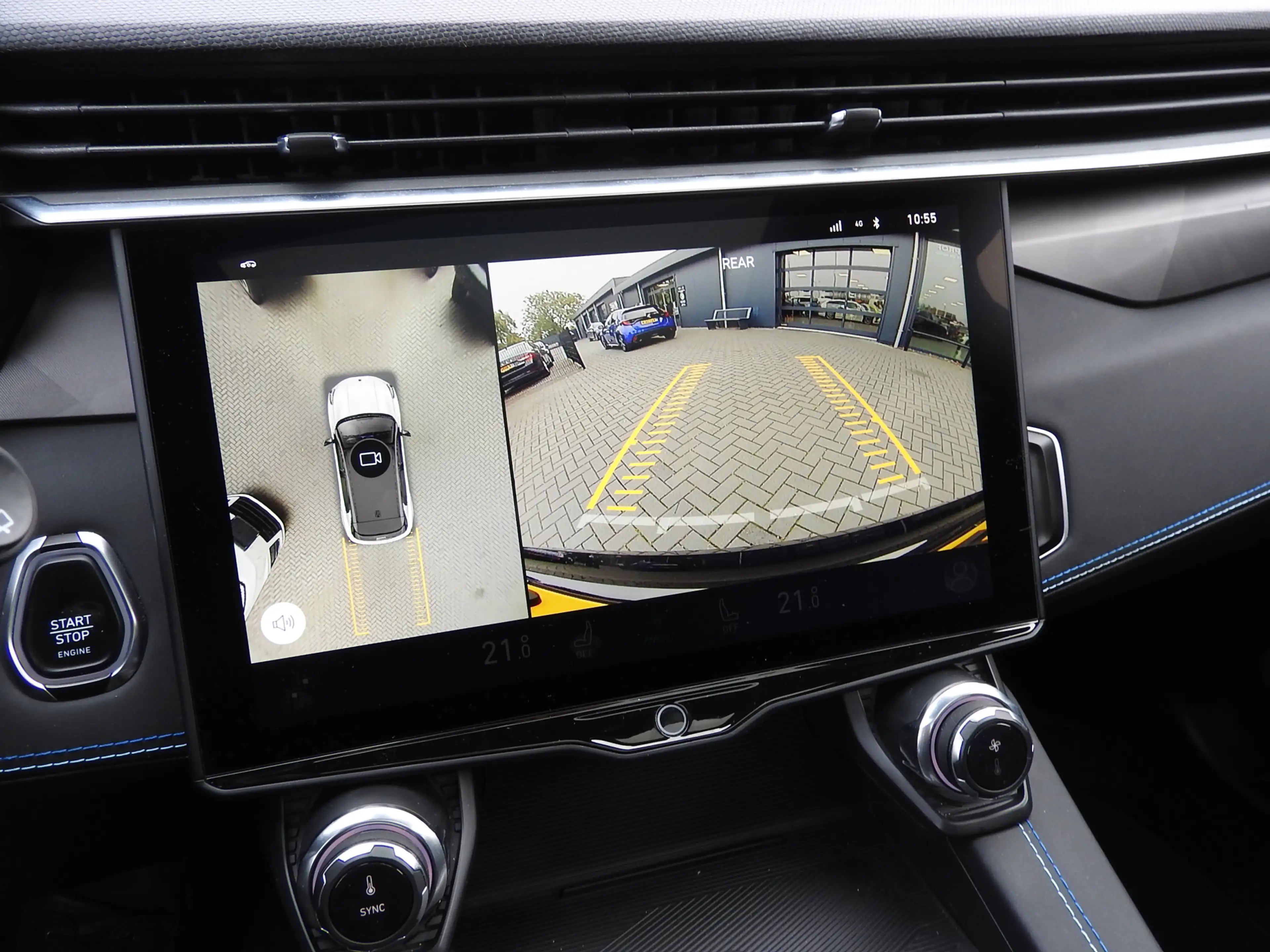 Lynk & Co 01 1.5 PHEV Panoramadak, 360 Camera, Stoelverwarming — photo 13