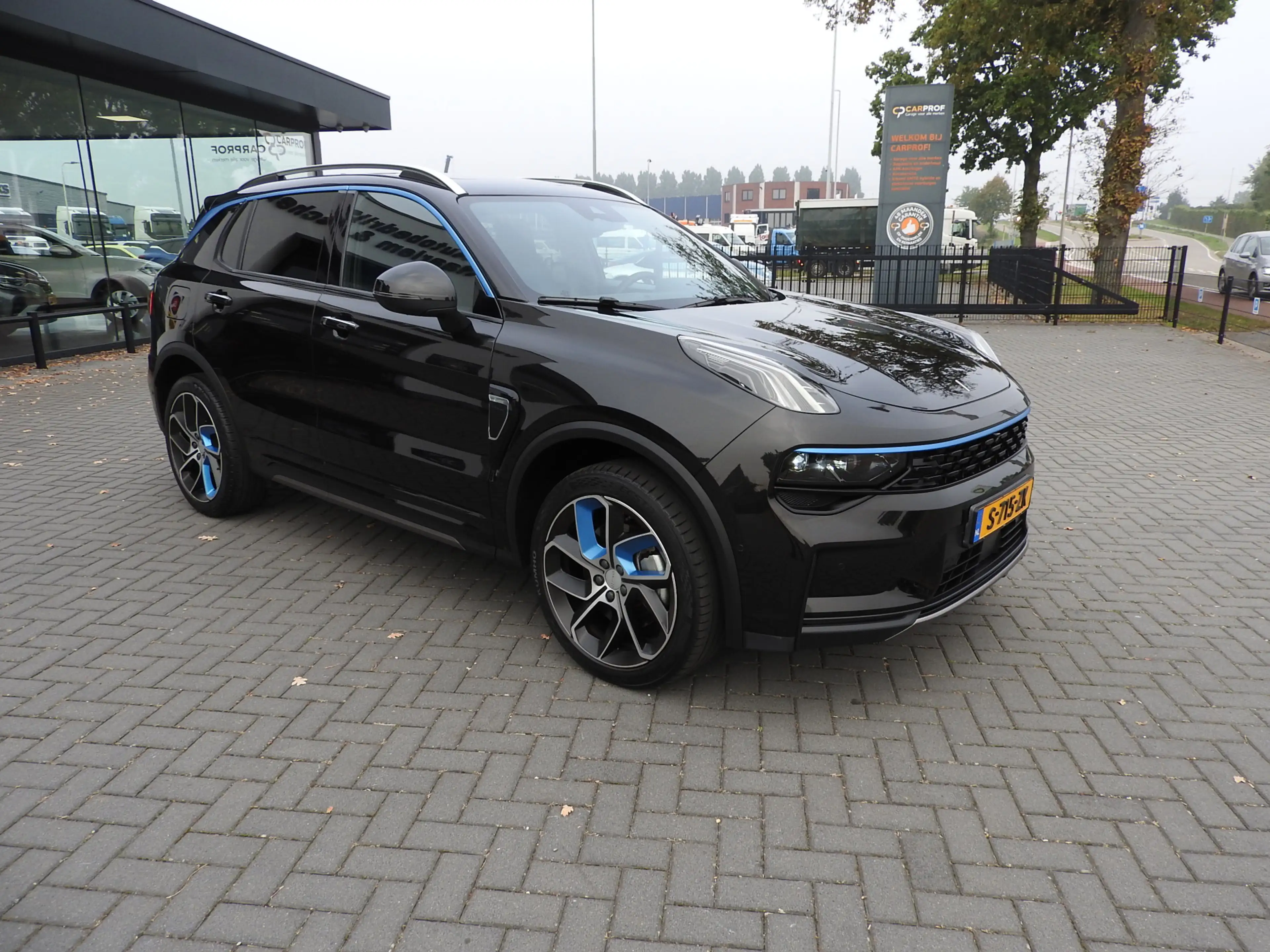 Lynk & Co 01 1.5 PHEV Panoramadak, 360 Camera, Stoelverwarming — photo 2