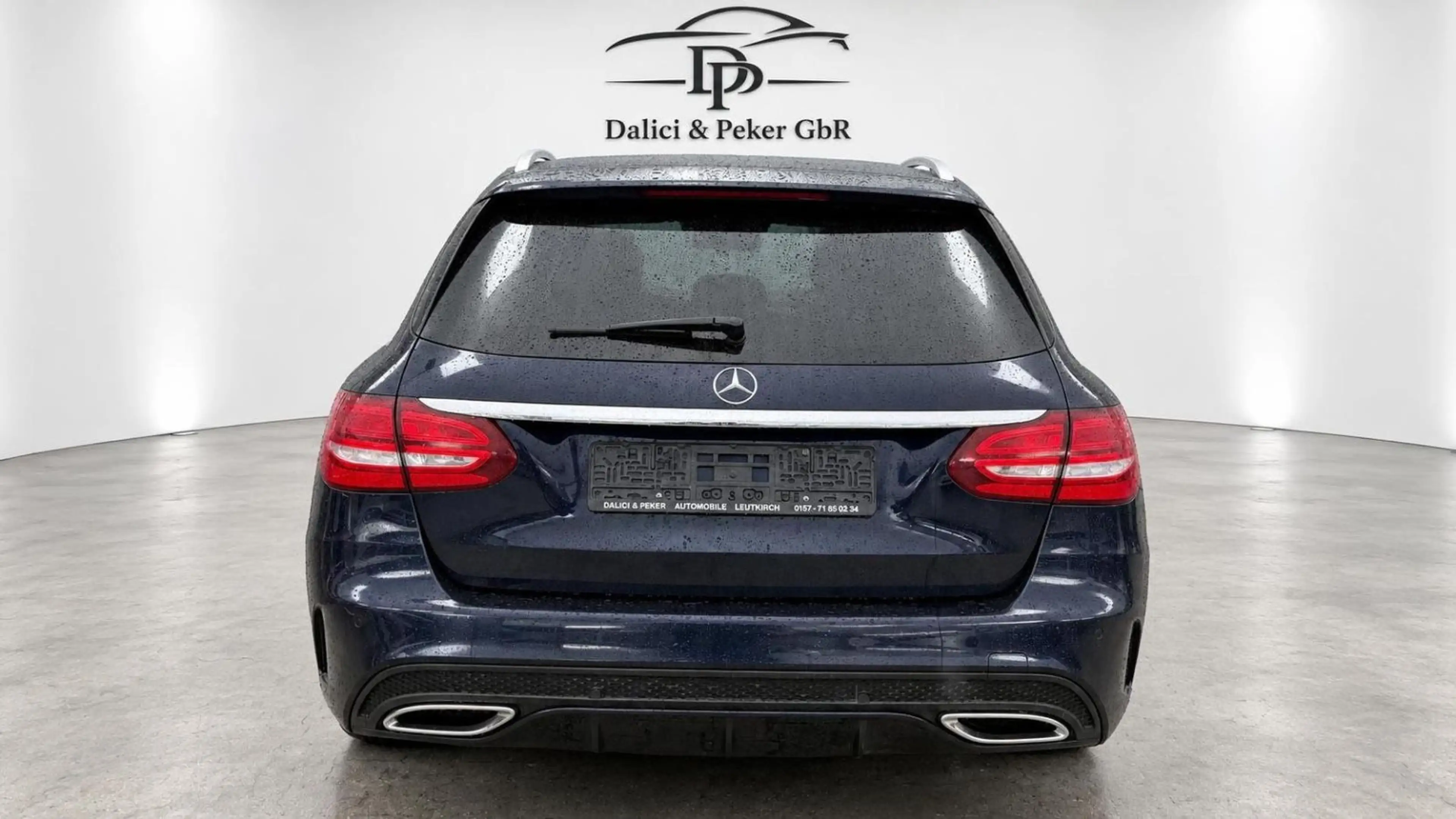 Mercedes-Benz C 220 d 4Matic AMG Line+LEDER+NAVI+CAM+AHK+LED — photo 5