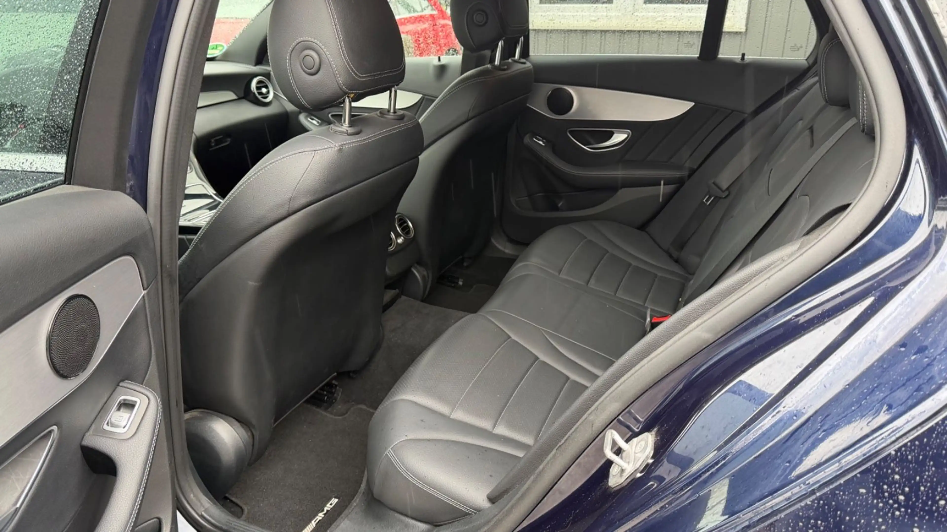 Mercedes-Benz C 220 d 4Matic AMG Line+LEDER+NAVI+CAM+AHK+LED — photo 11