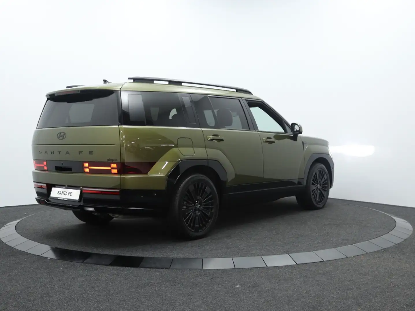 Hyundai SANTA FE 1.6 T-GDI PHEV Black Line | 7-zits | 360 camera | Zwart - 2