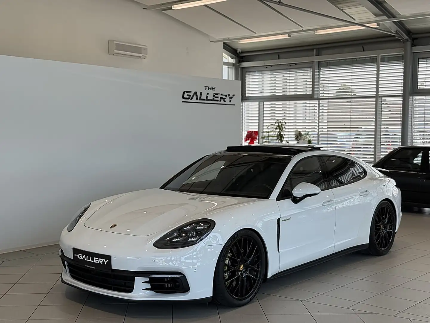 Porsche Panamera 4 E-Hybrid PHEV Executive Aut.*Panorama*BOSE*Ma... Weiß - 1
