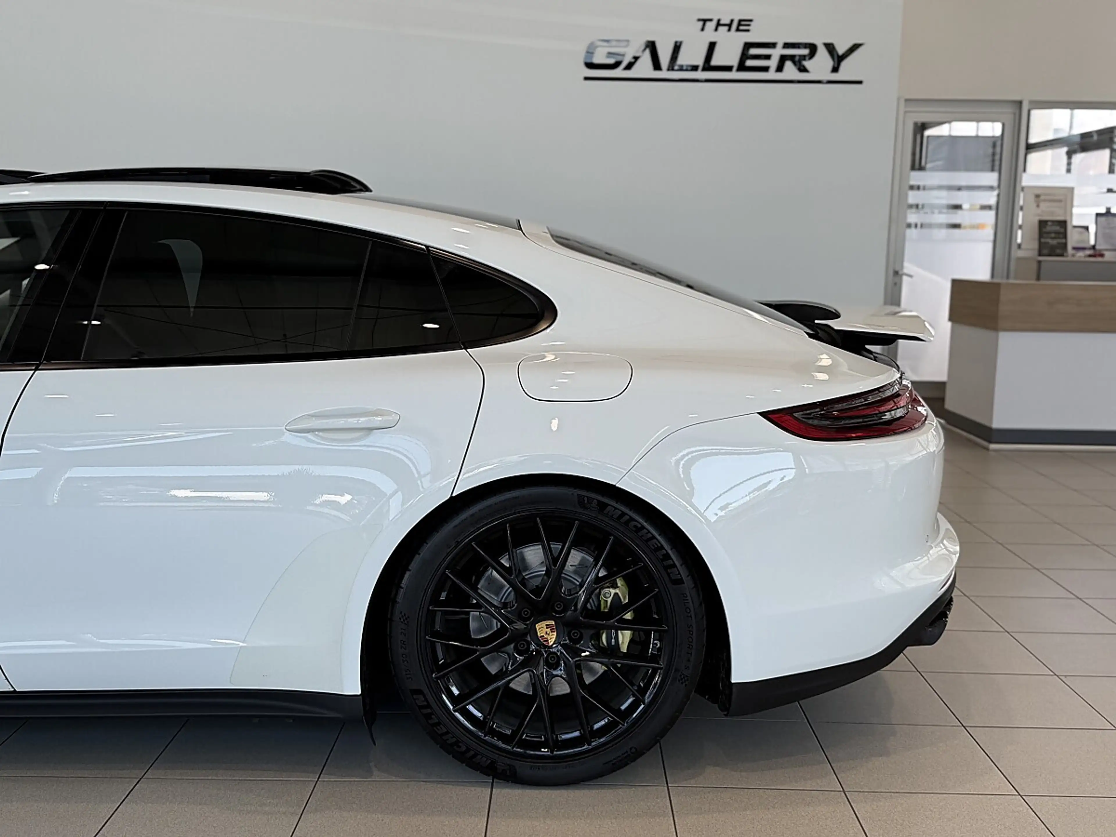 Porsche Panamera 4 E-Hybrid PHEV Executive Aut.*Panorama*BOSE*Ma... — photo 11