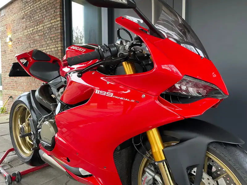 Ducati 1199 Panigale - foto 8