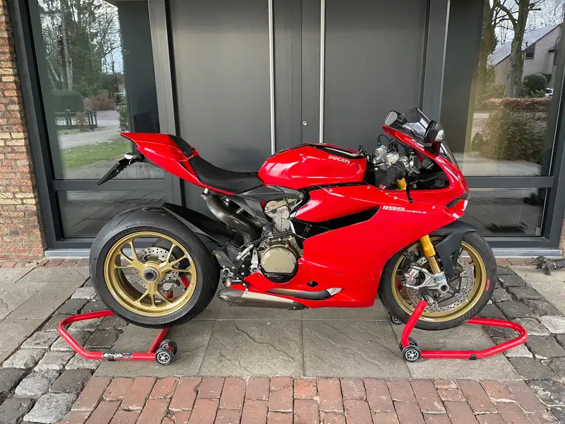 Ducati 1199 Panigale - foto 2