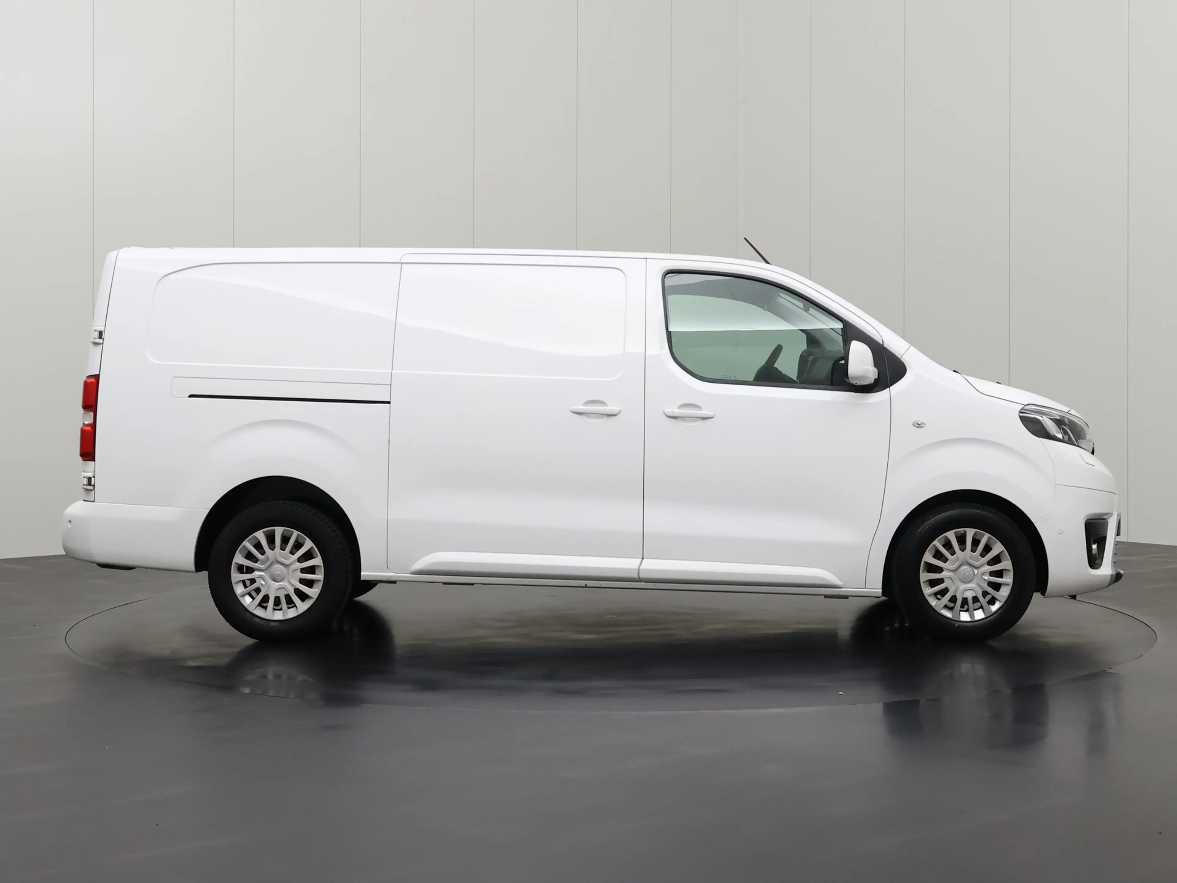 Toyota Proace 2.0D 120PK XXl Ambition Pro | 2xSchuifdeur | Navig — photo 13