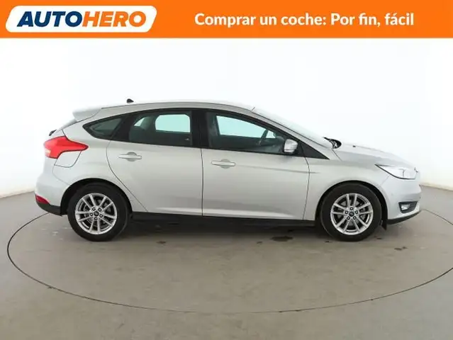 Ford Focus view 7
