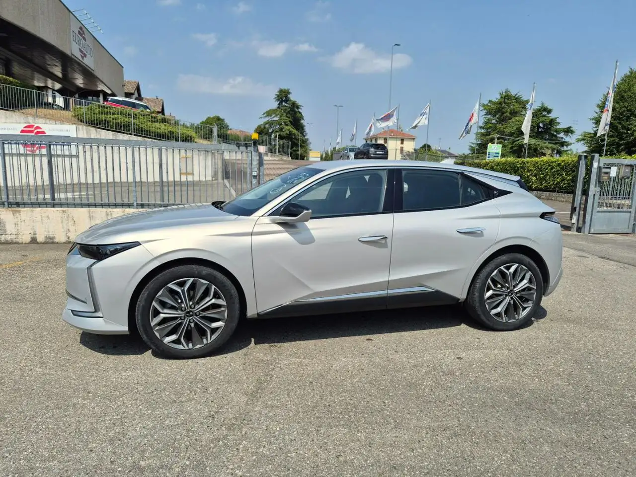 DS Automobiles DS 4 2024