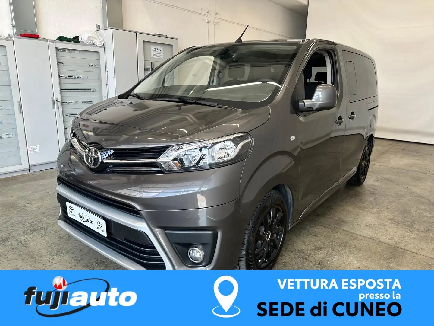 Toyota Proace Proace Verso 1.5d 120cv S&S L0 Lounge 5p 9p.ti E6d Grigio - 1