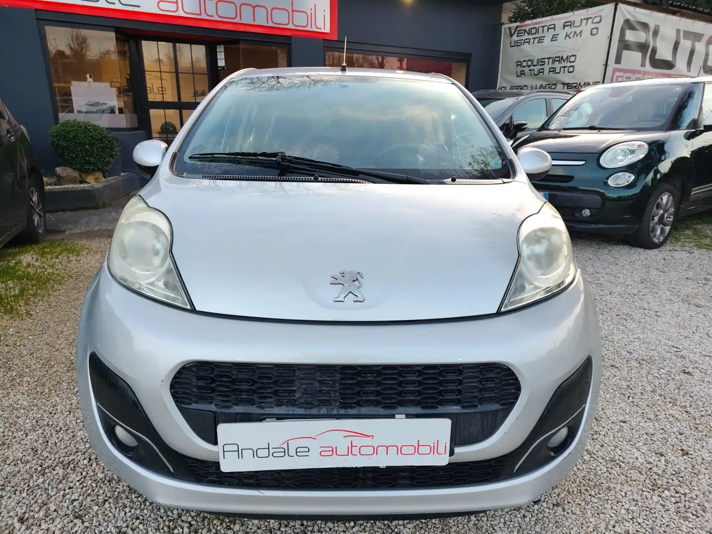 Peugeot 107 1.0 68CV 5p. CAMBIO AUTOMATICO SOLO 79000KM UNIPRO Argent - 2