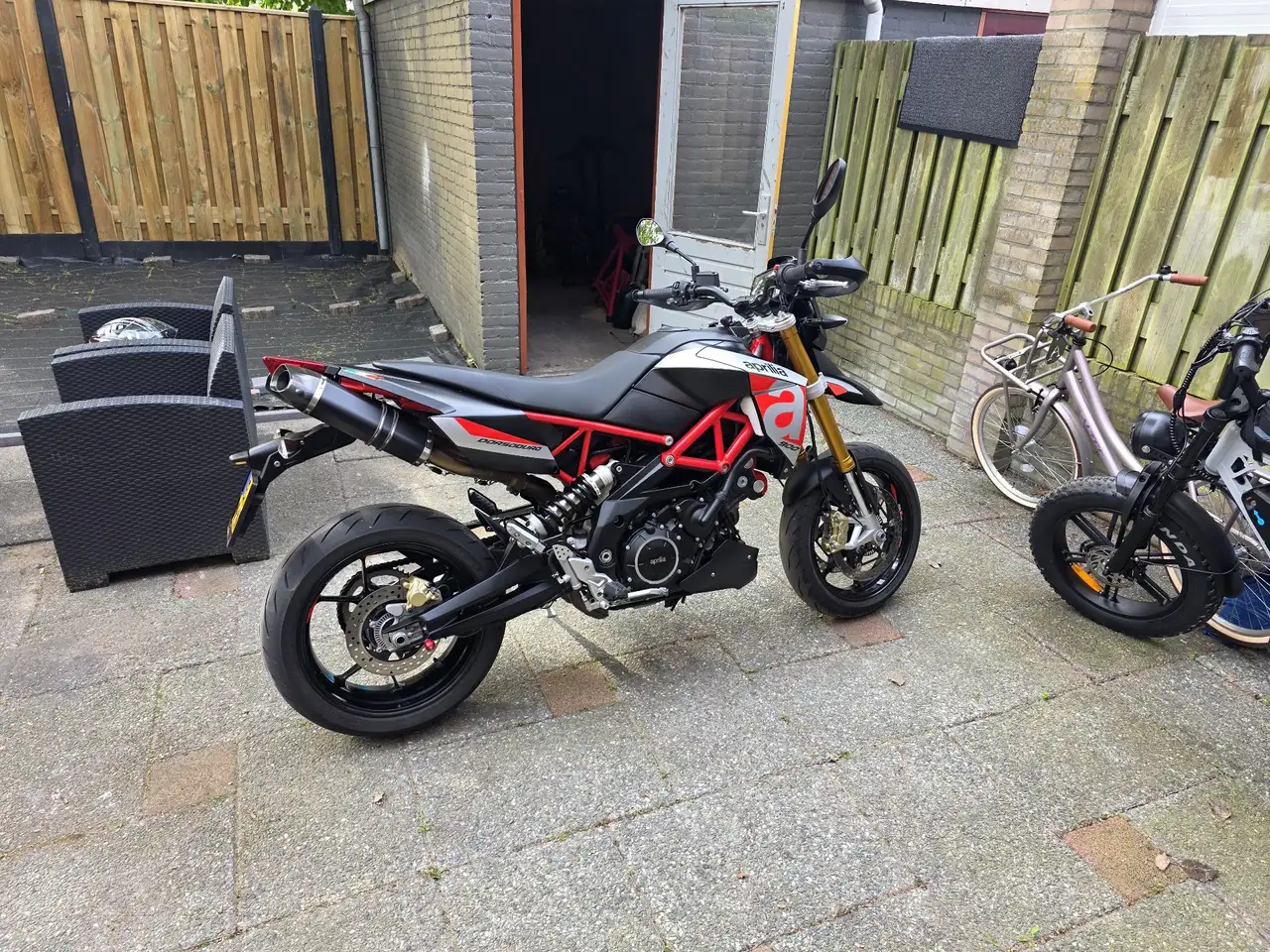 Aprilia Dorsoduro