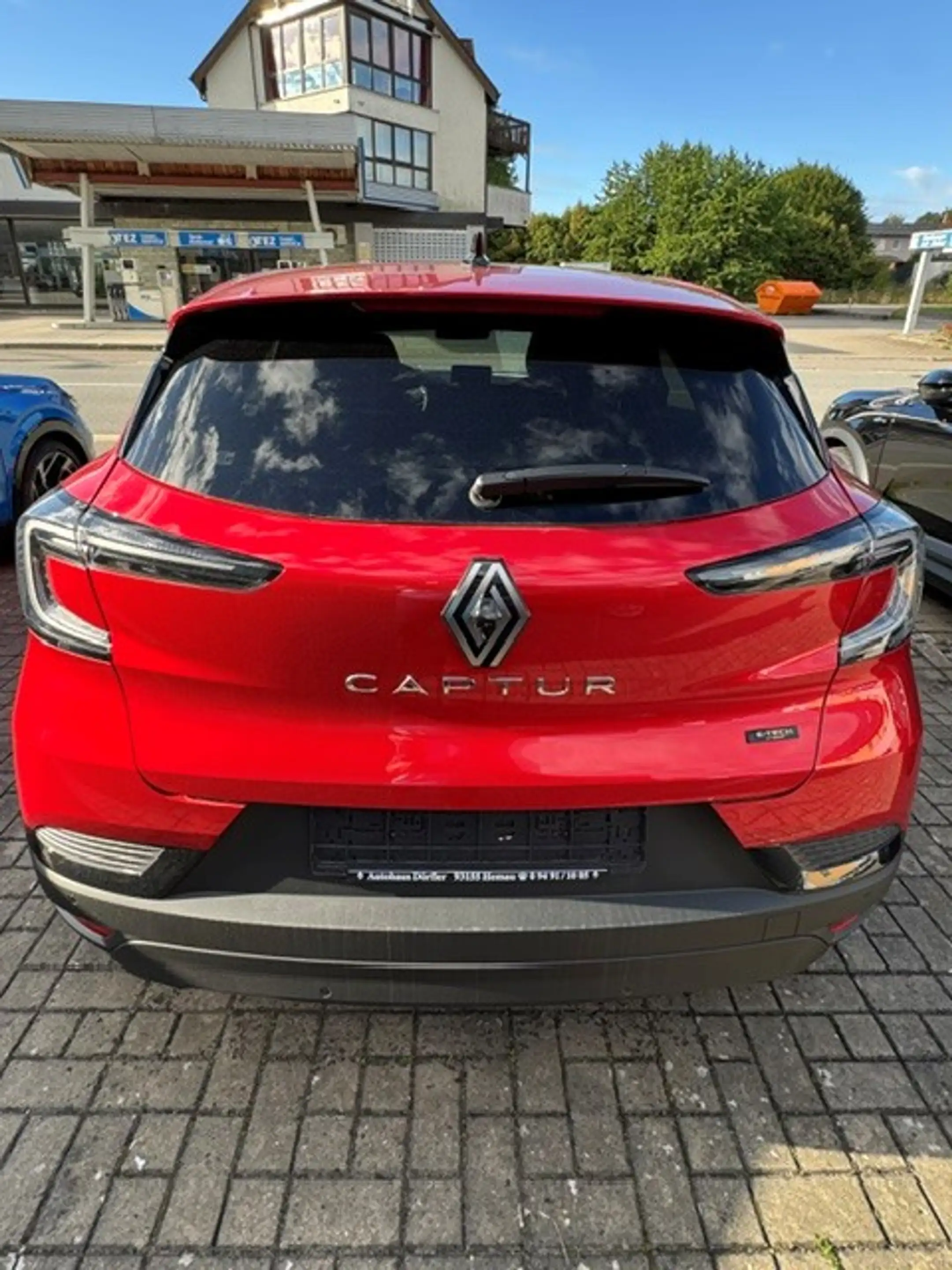 Renault Captur Techno — photo 8