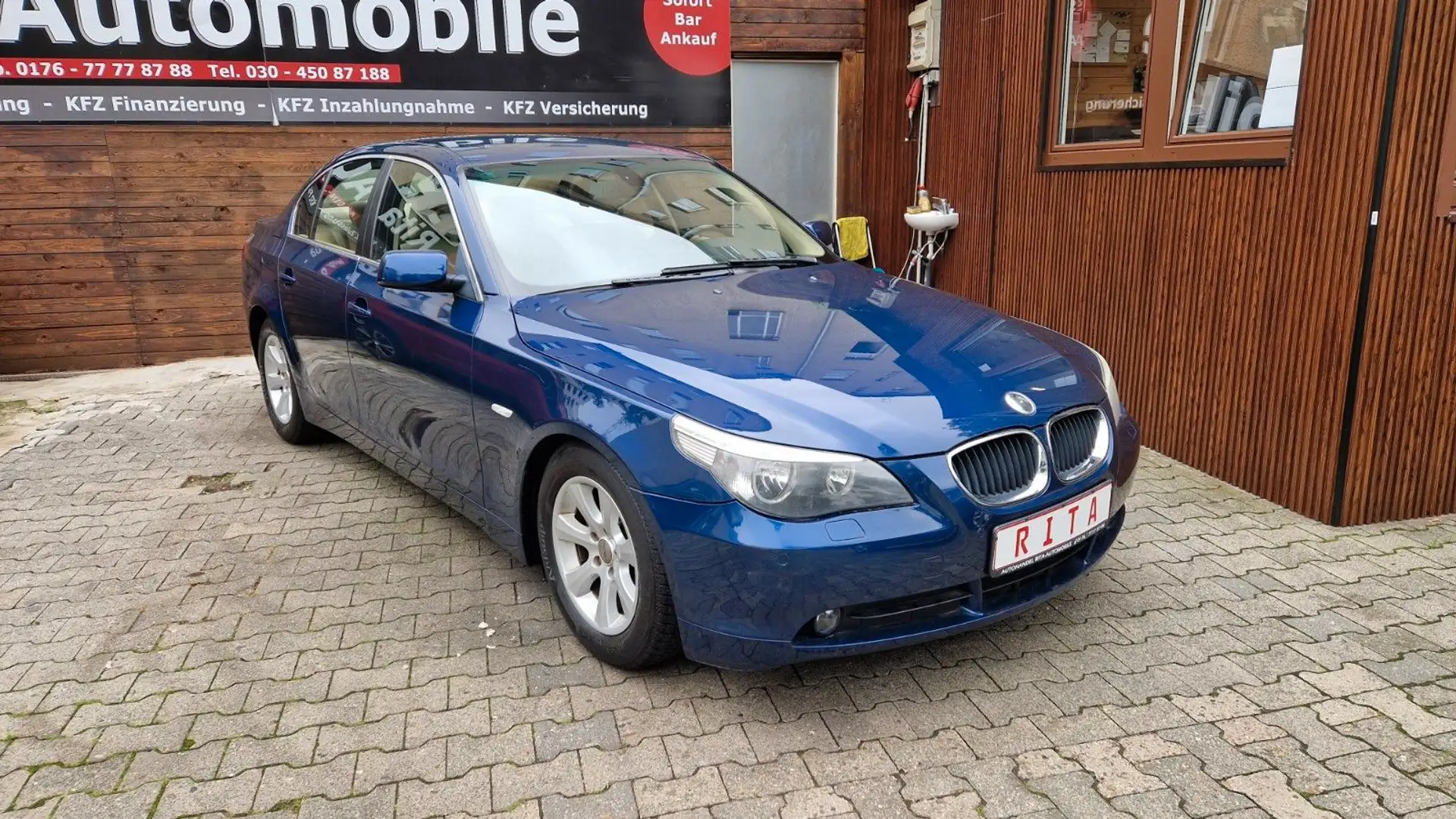 BMW 520 Baureihe 5 Lim. 520i Automatik, Volleder Blue - 1