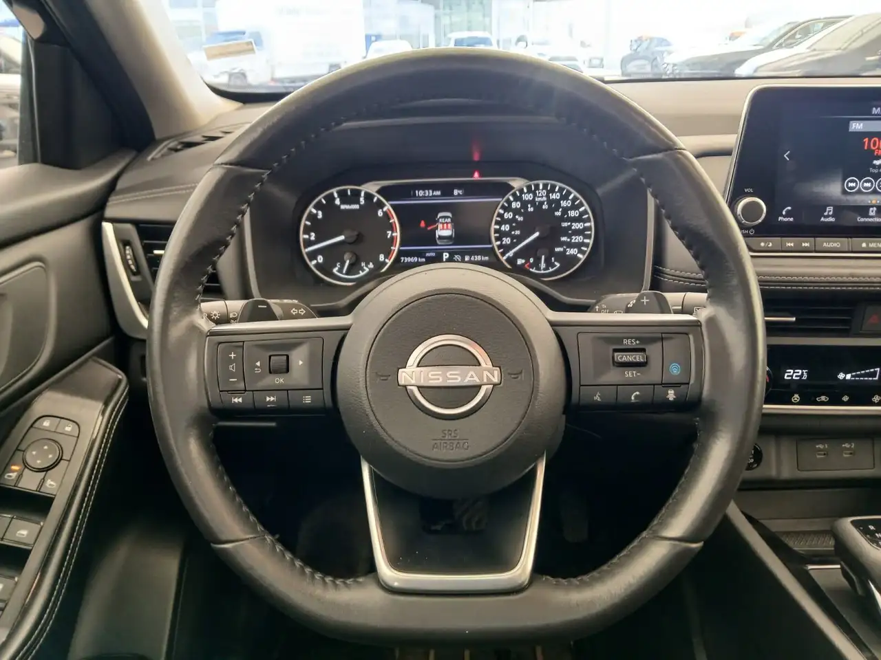 Nissan Rogue снимка Nissan Rogue