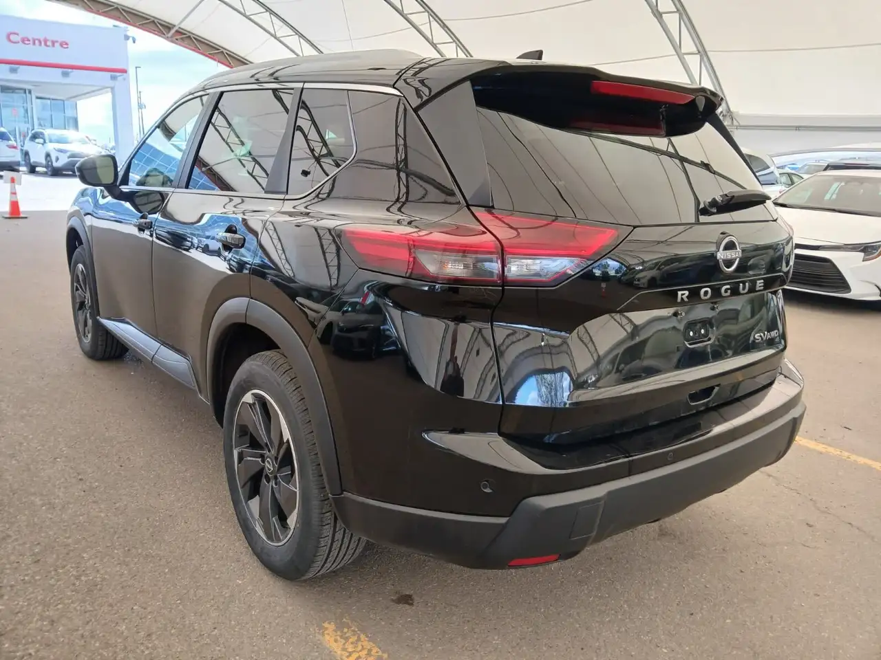 Nissan Rogue снимка Nissan Rogue