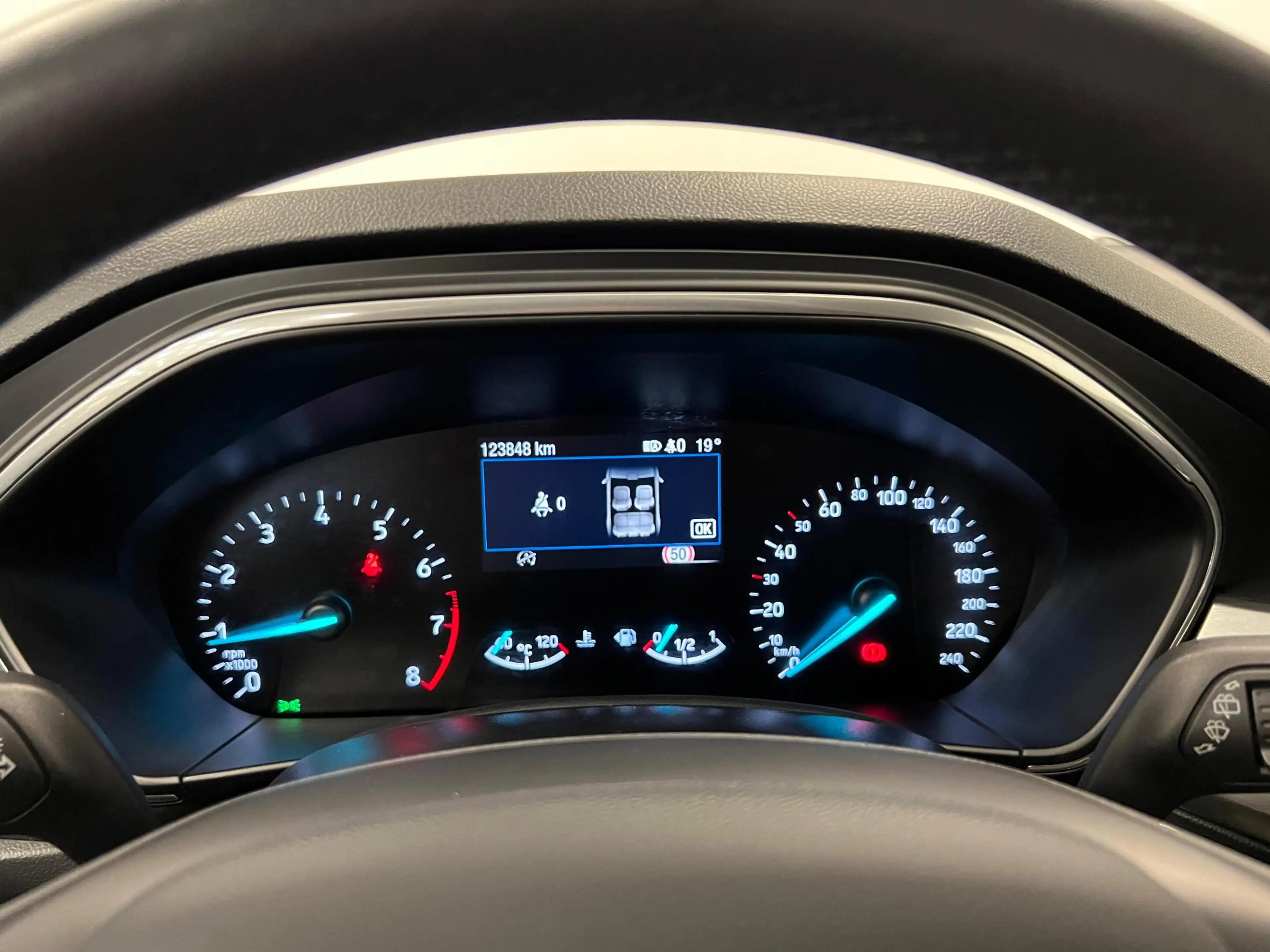 Ford Focus 1.0 EcoBoost Titanium Business Stoel-stuurverw. / — photo 14