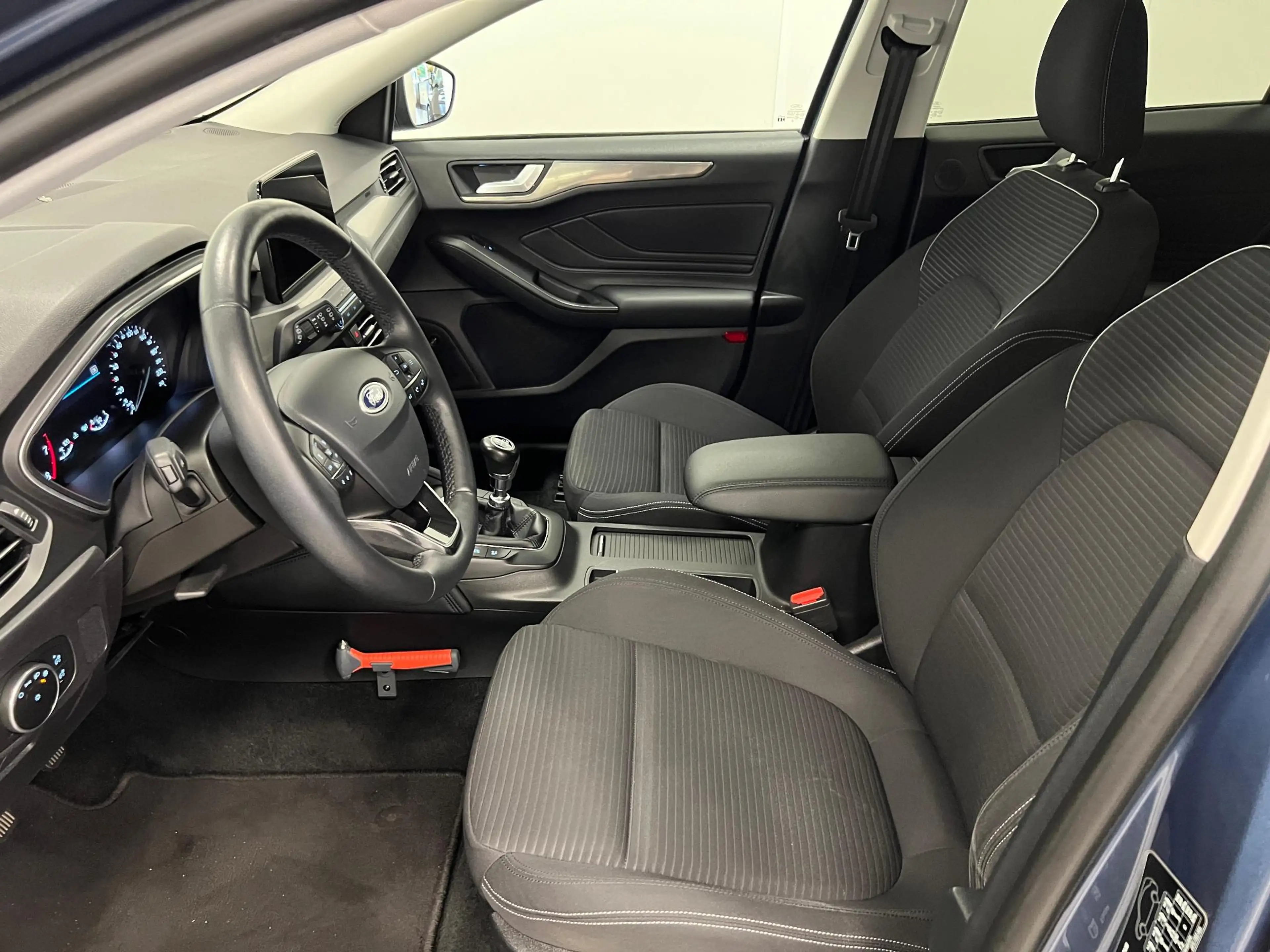 Ford Focus 1.0 EcoBoost Titanium Business Stoel-stuurverw. / — photo 5