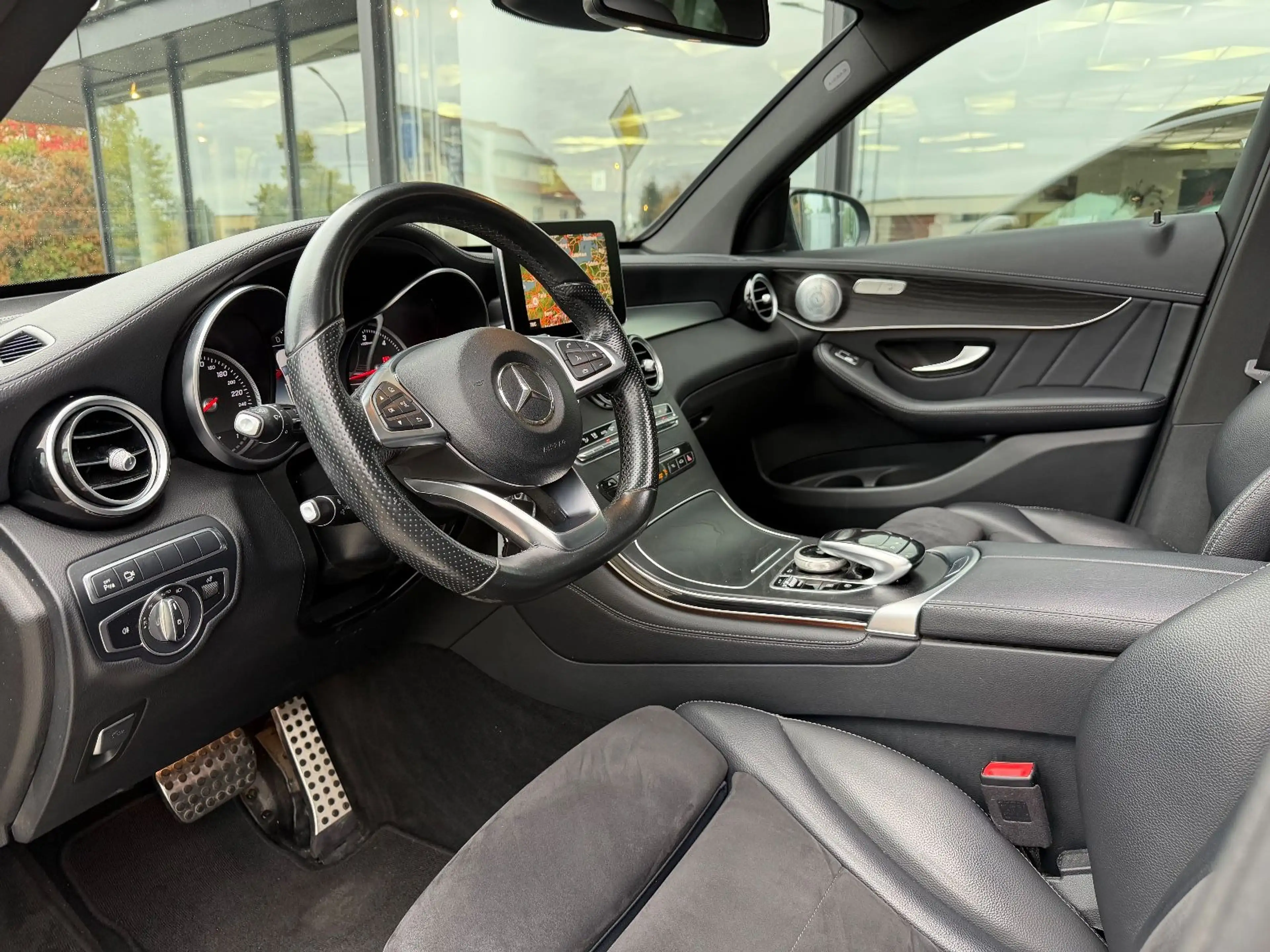 Mercedes-Benz GLC 350 d 4M AMG, Multibeam, AHK, Pano, Burm. — photo 9